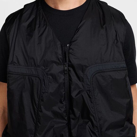 NEW Nike Tech Men’s Lightweight Nylon Woven Vest Black HM4262-010, Size M - Picture 11 of 15